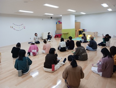 写真：ふれあいタイムの活動の様子