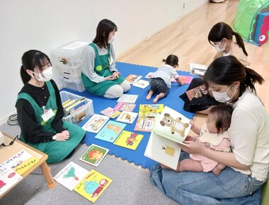 写真:ふれあいタイムの活動の様子