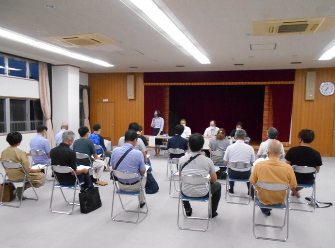 写真：地区説明会の会場