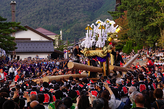 写真：出石秋祭り（喧嘩だんじり）