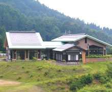 写真：湯の原温泉オートキャンプ場「湯の原館」