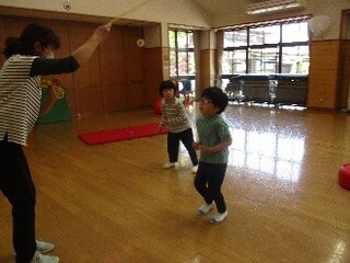 運動遊びの写真3