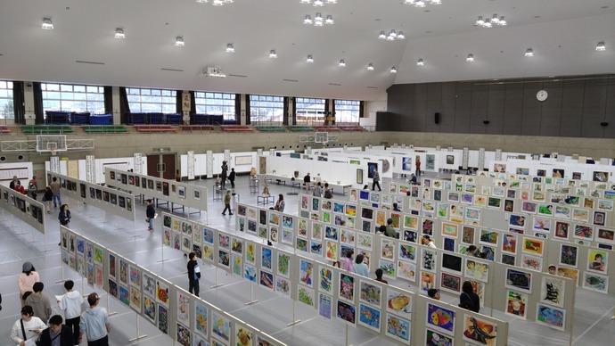 第76回豊岡市美術展会場の様子