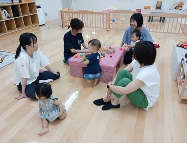 写真：なかよし広場の様子