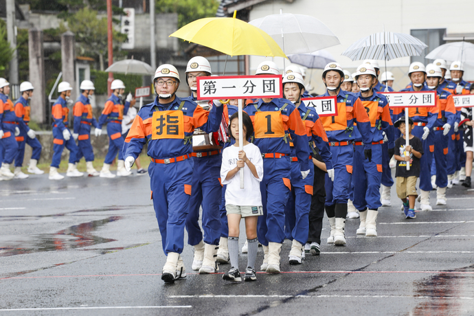 選手入場の様子