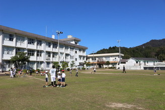 田鶴野小学校2