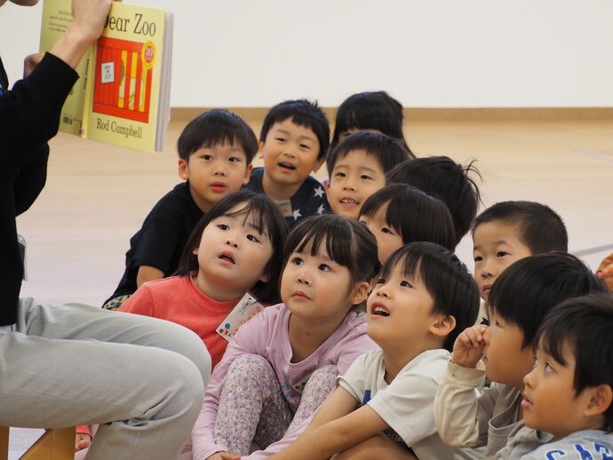 写真:英語遊びの様子10