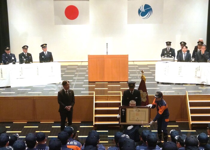 表彰伝達および授与の様子