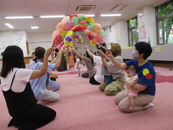写真：入場の様子