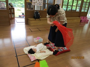 あかちゃんあそぼの写真
