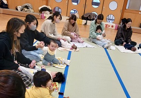 写真:参加者同士の交流の様子