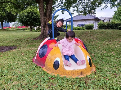 写真:そとあそびの様子
