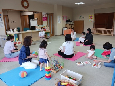 なかよし広場