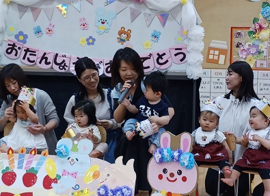 写真:お誕生会の様子