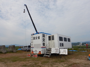 対策本部車(国土交通省豊岡河川国道事務所)2025