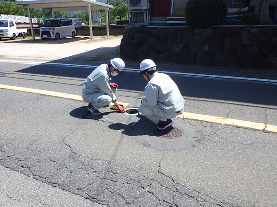 鋳鉄管調査状況(豊岡市日高町十戸地内)