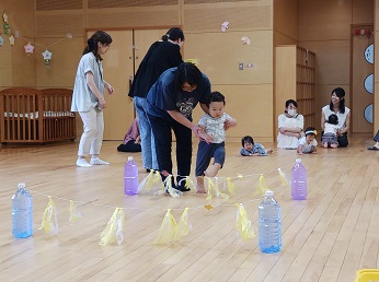 写真:お誕生会の様子
