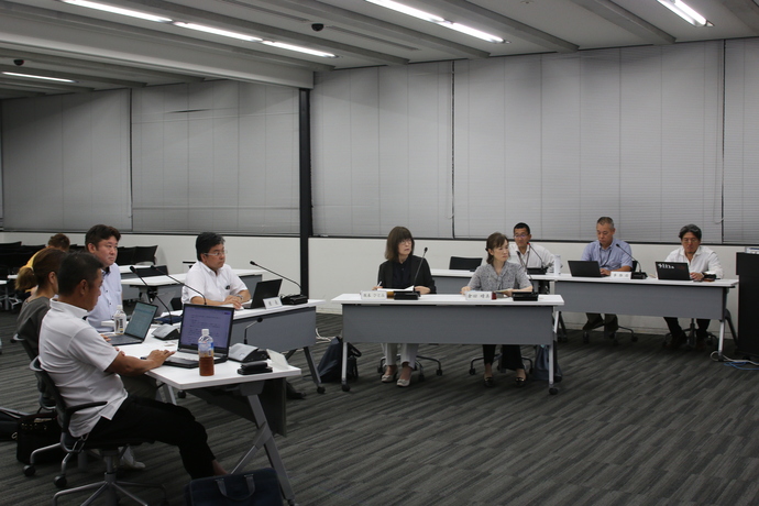 会議の様子の写真