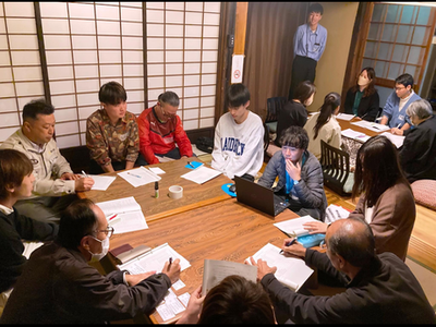 写真：空き家利活用ワークショップの様子