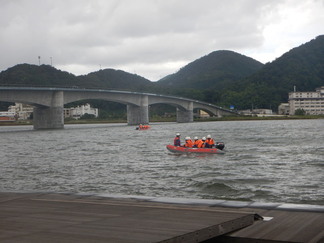 写真：操船訓練　