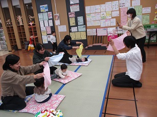 あかちゃんあそぼの写真