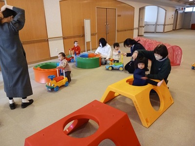 写真：みんなで遊ぼうの活動の様子