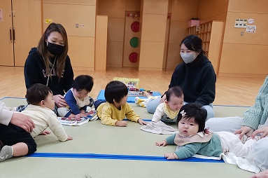 写真：なかよし広場