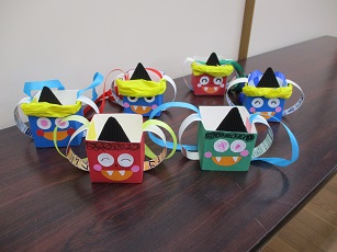 節分グッズ作りの写真