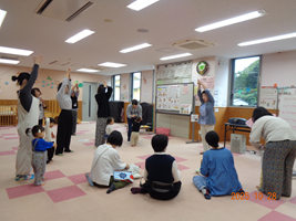 写真：なかよし広場の様子