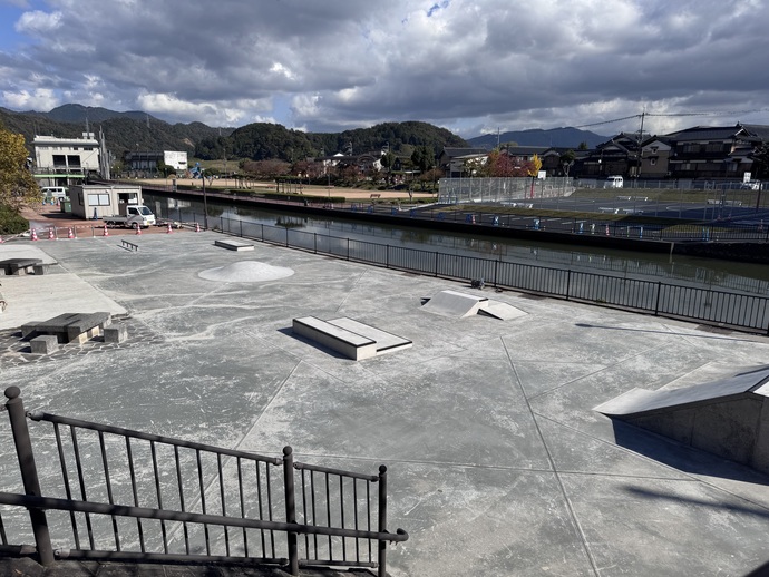 写真：スケートボード広場　セクション6基