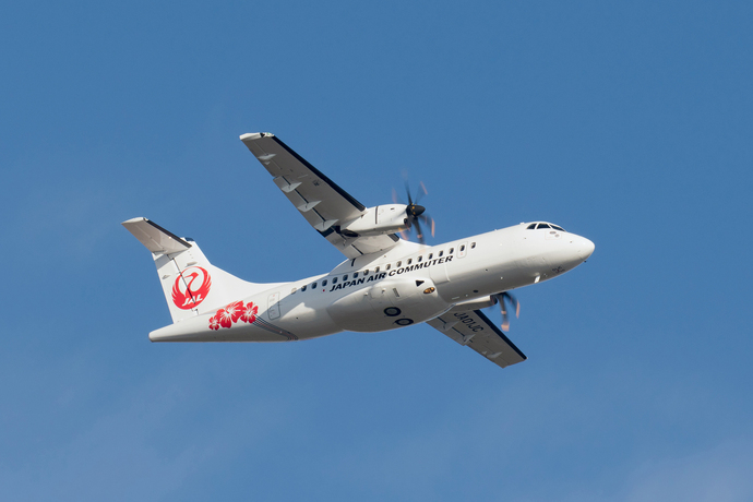 但馬-伊丹路線を運航する飛行機ATR42-600