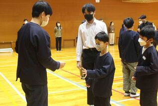 写真：交流会の様子