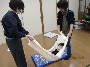 あかちゃんあそぼの写真