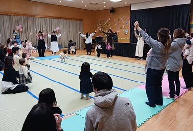 写真：閉講式の様子