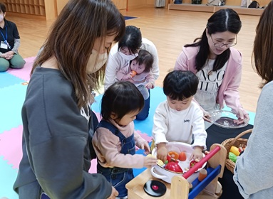 写真：自由遊びの様子