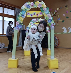 写真：お誕生会の様子