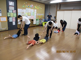 運動遊び