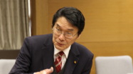石田　清議員