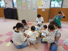 写真：前回の活動の様子