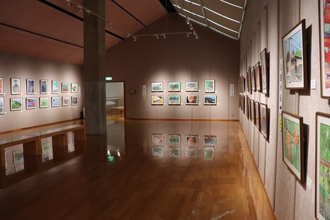 第29回伊藤清永賞子ども絵画展展示風景