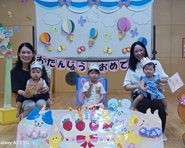写真：お誕生会の様子