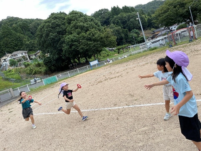 リレー遊びの様子