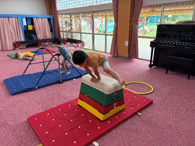跳び箱に挑戦